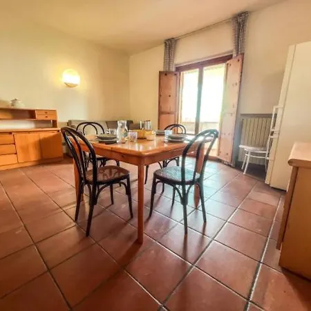 Vienna Fronte Mare 1piano Rif A771 Apartment